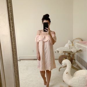 Cute off the shoulder light pink dress